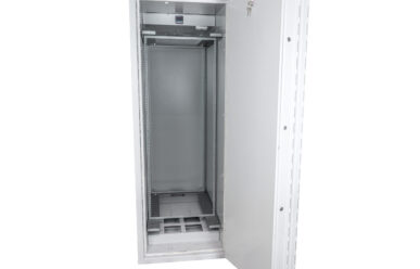 PTK E-300 IT server safes with standard 19 inch depth adjustable rack