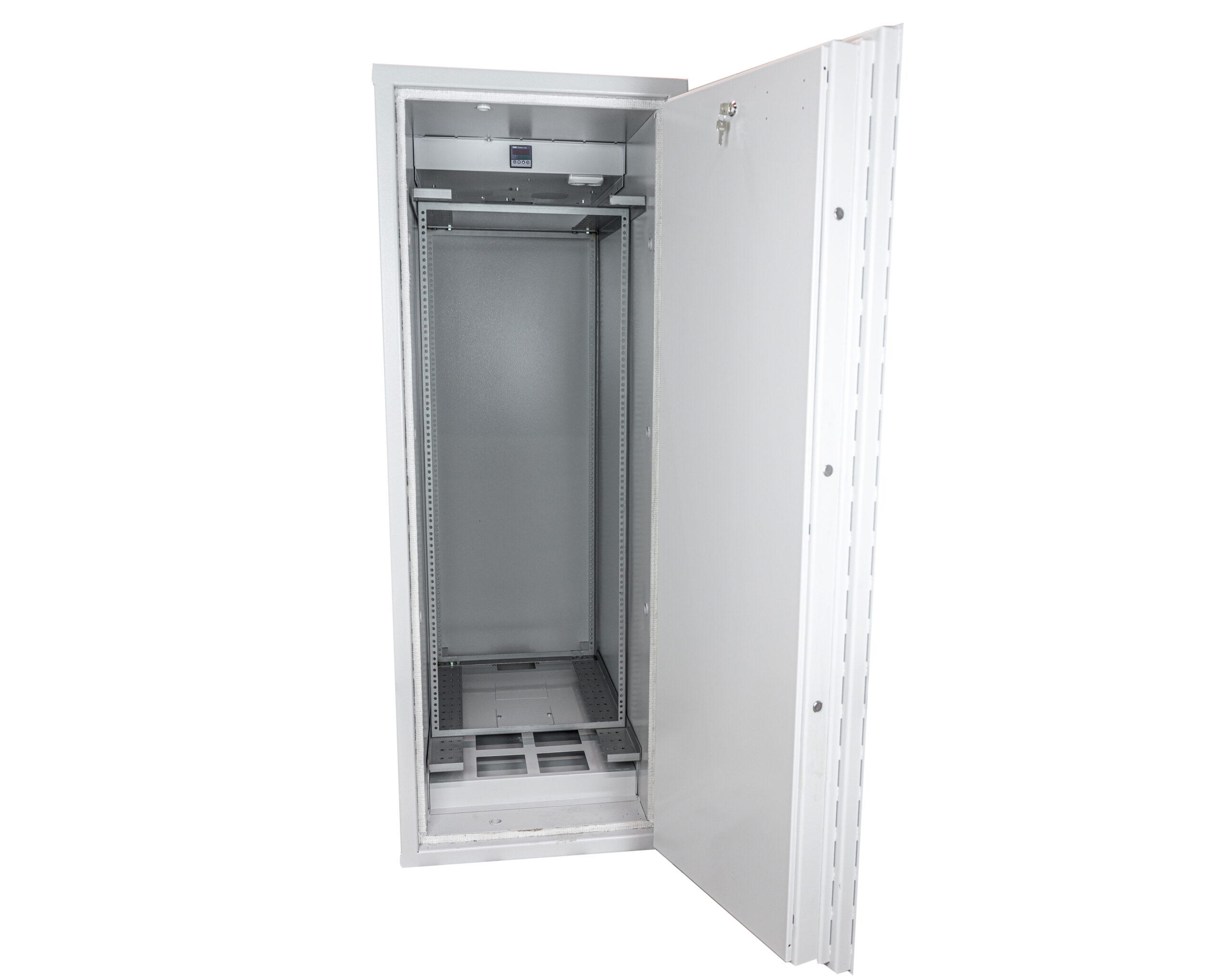 PTK E-300 IT server safes with standard 19 inch depth adjustable rack